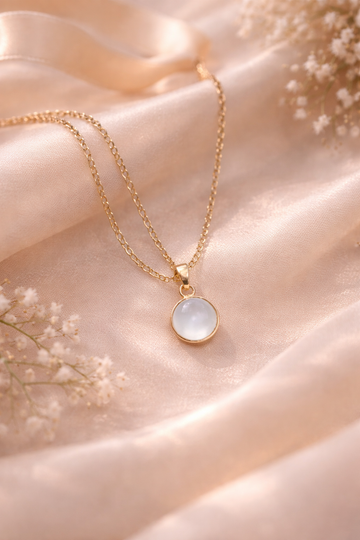 Luna Veil Pendant