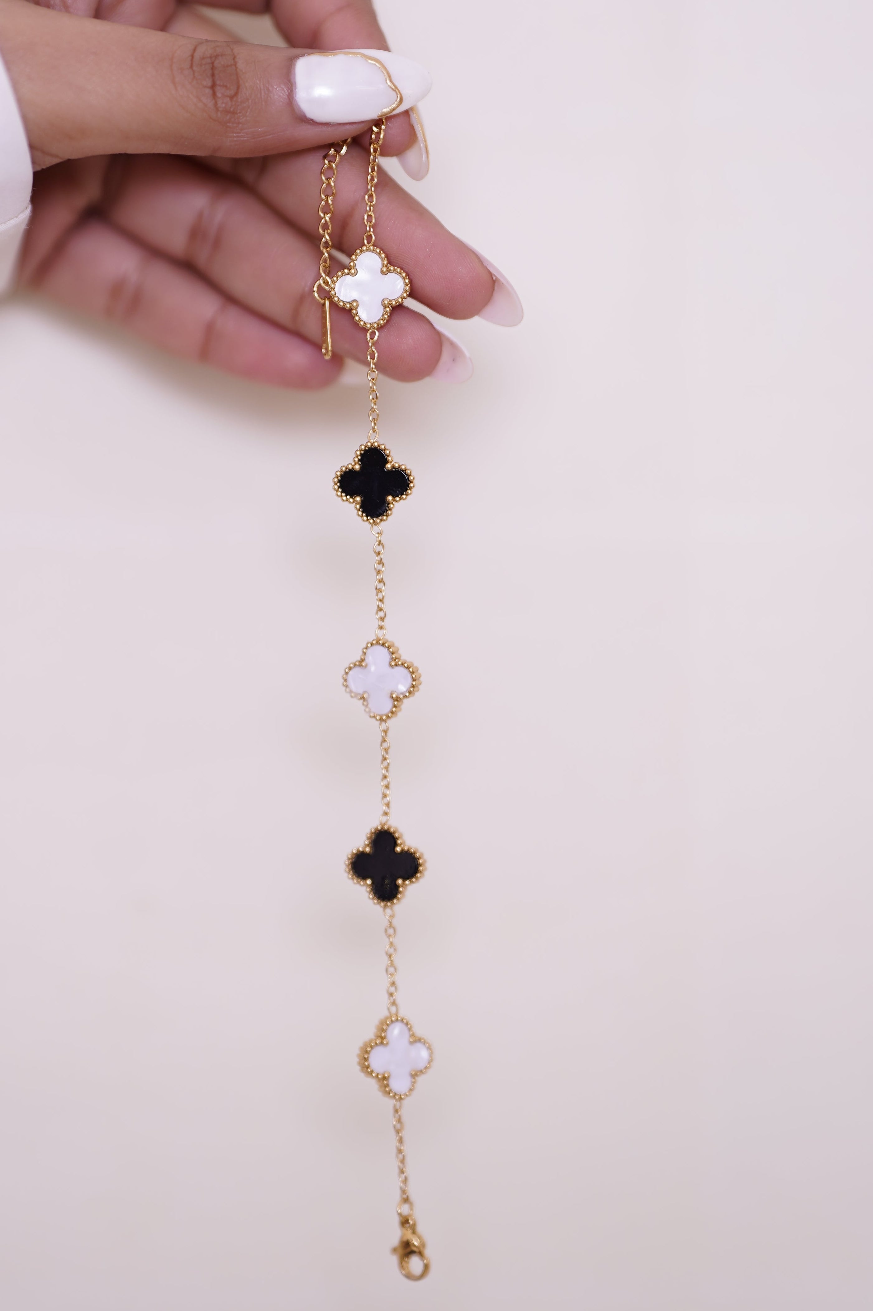 Monochrome Clover Bracelet